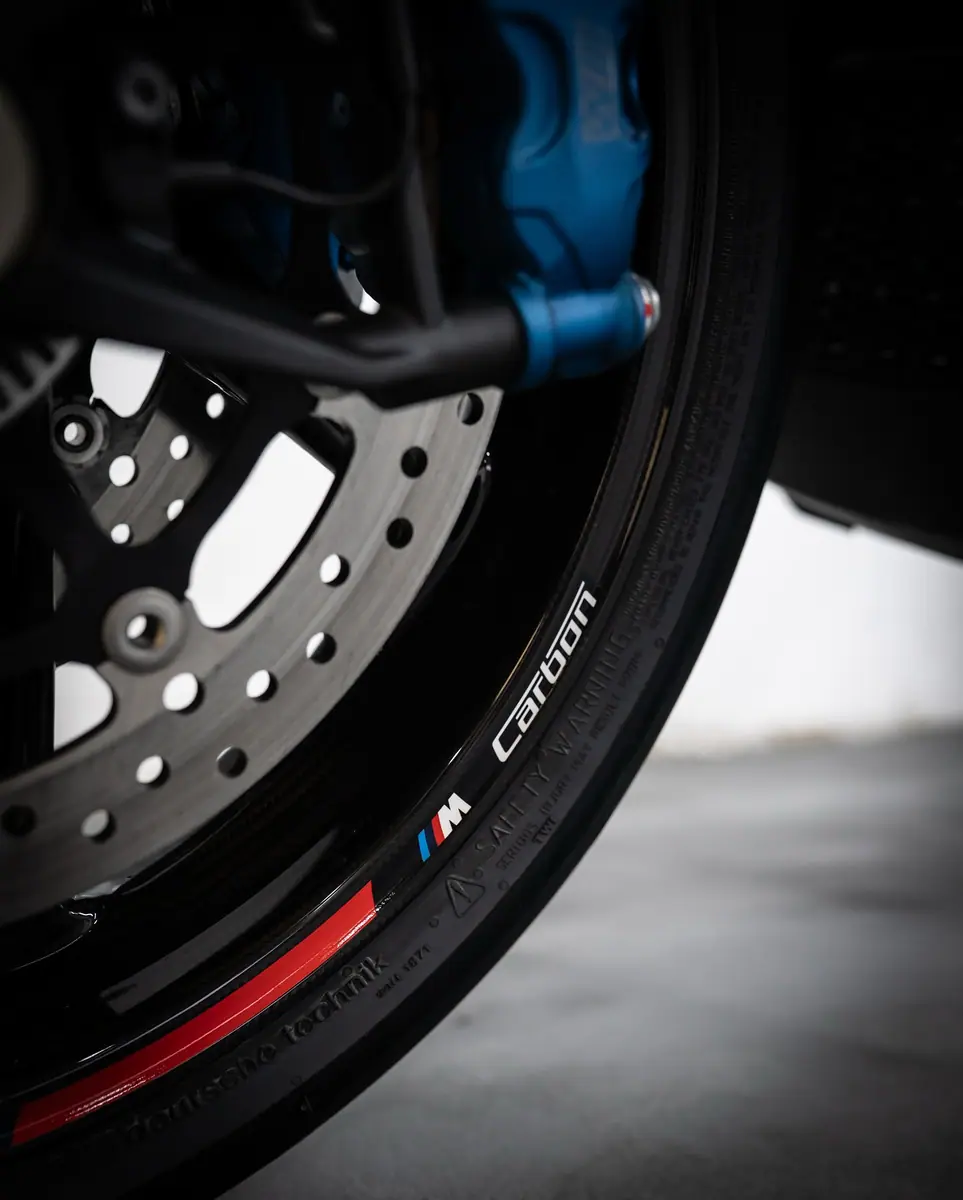 BMW M1000XR, Bild 5 von 8