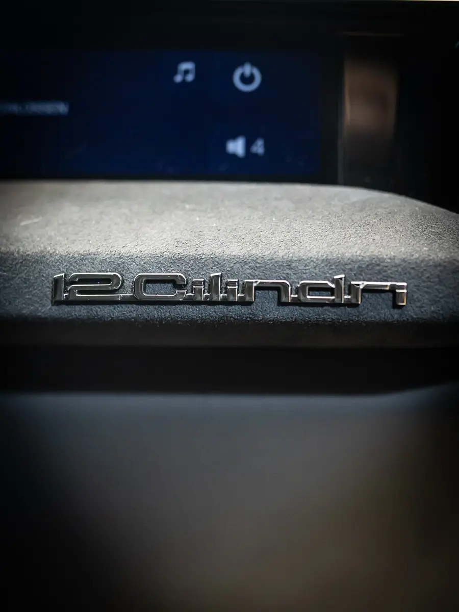Ferrari 12Cilindri (Juni 2025), Bild 6 von 12