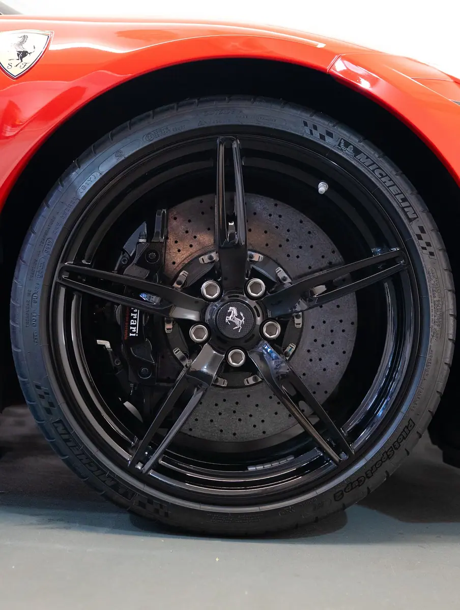 Ferrari 458 Speciale, Bild 9 von 12
