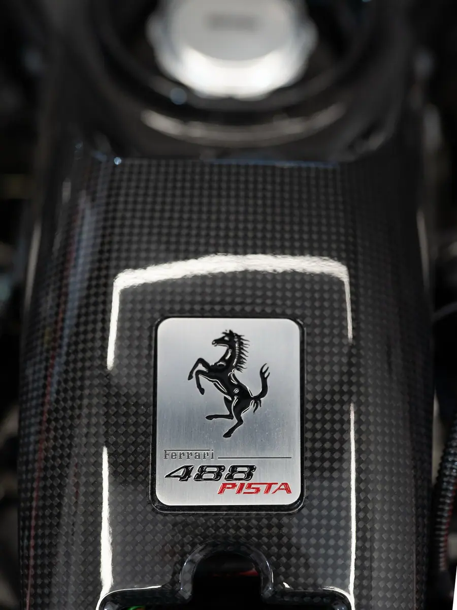 Ferrari 488 Pista, Bild 5 von 12