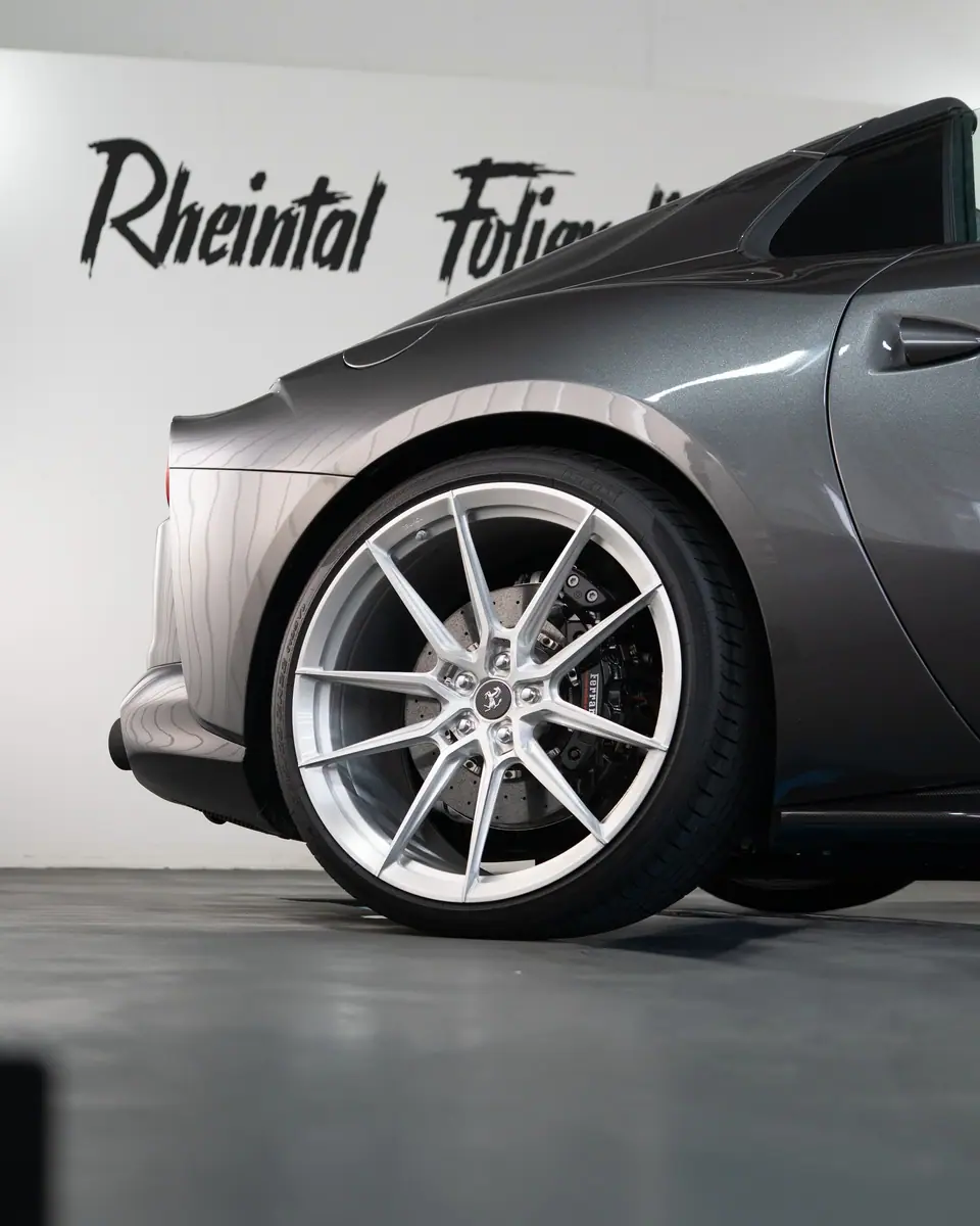 Ferrari 812 GTS (2026), Bild 9 von 12