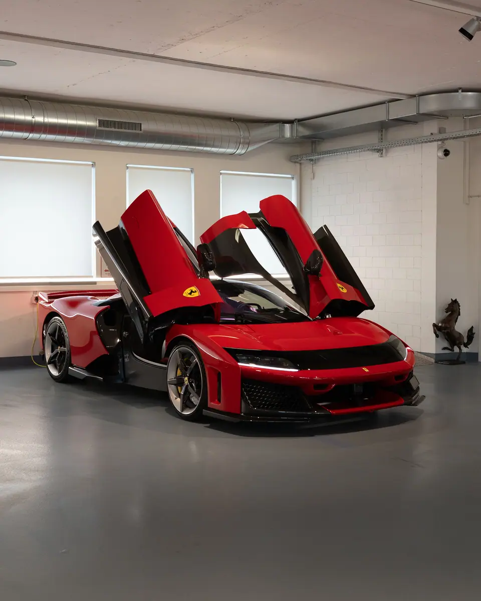 Ferrari F80 (1 von 799), Bild 3 von 12