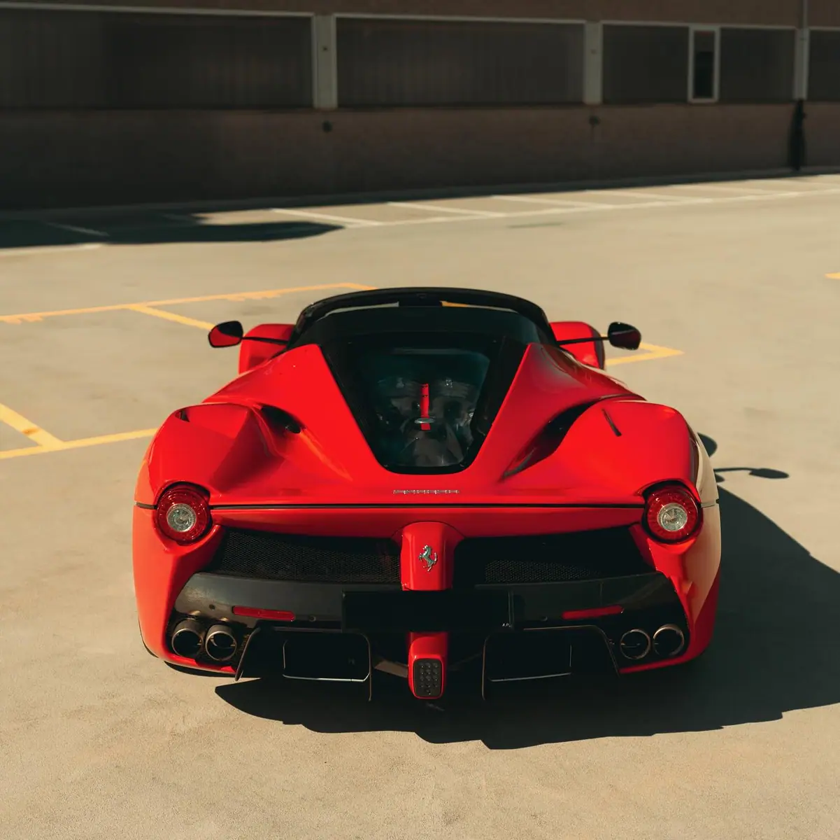 Ferrari LaFerrari Aperta, Bild 9 von 10