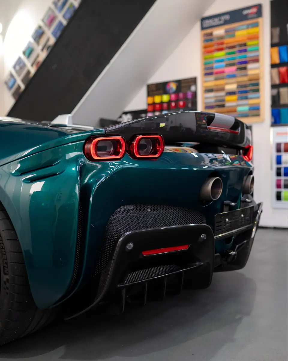 Ferrari SF90 — PPF-Erneuerung Front, Bild 7 von 12
