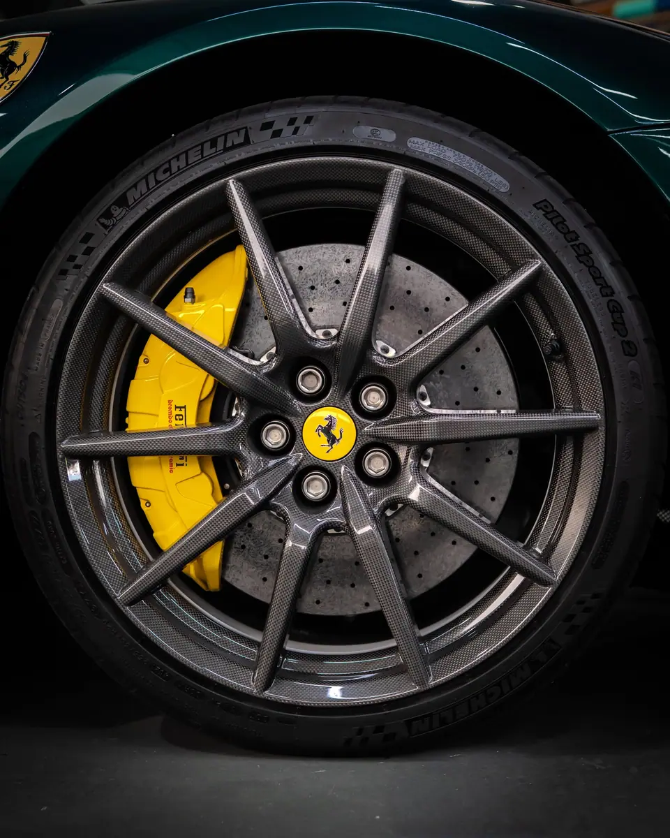 Ferrari SF90 — PPF-Erneuerung Front, Bild 9 von 12