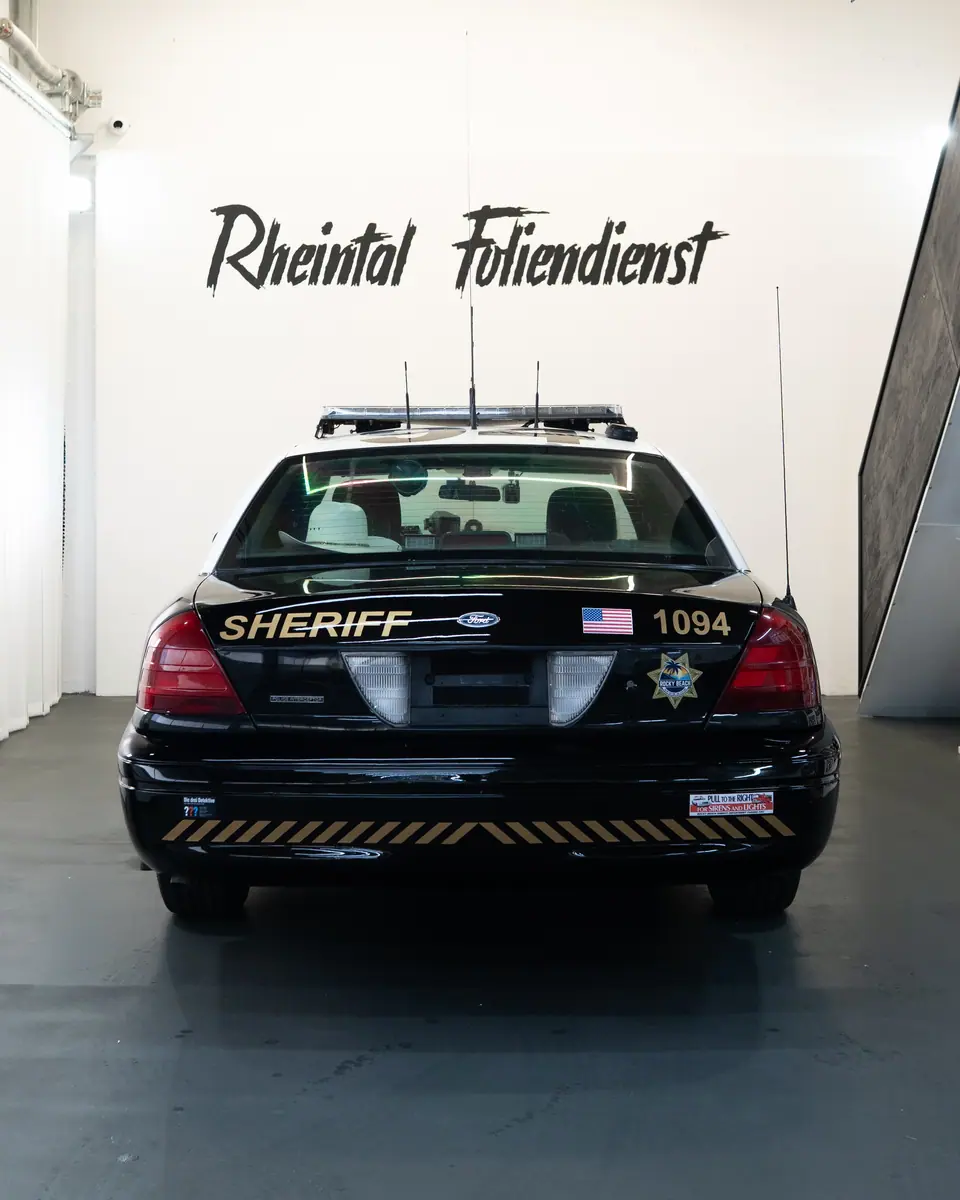Ford Crown Victoria Police Interceptor, Bild 4 von 9