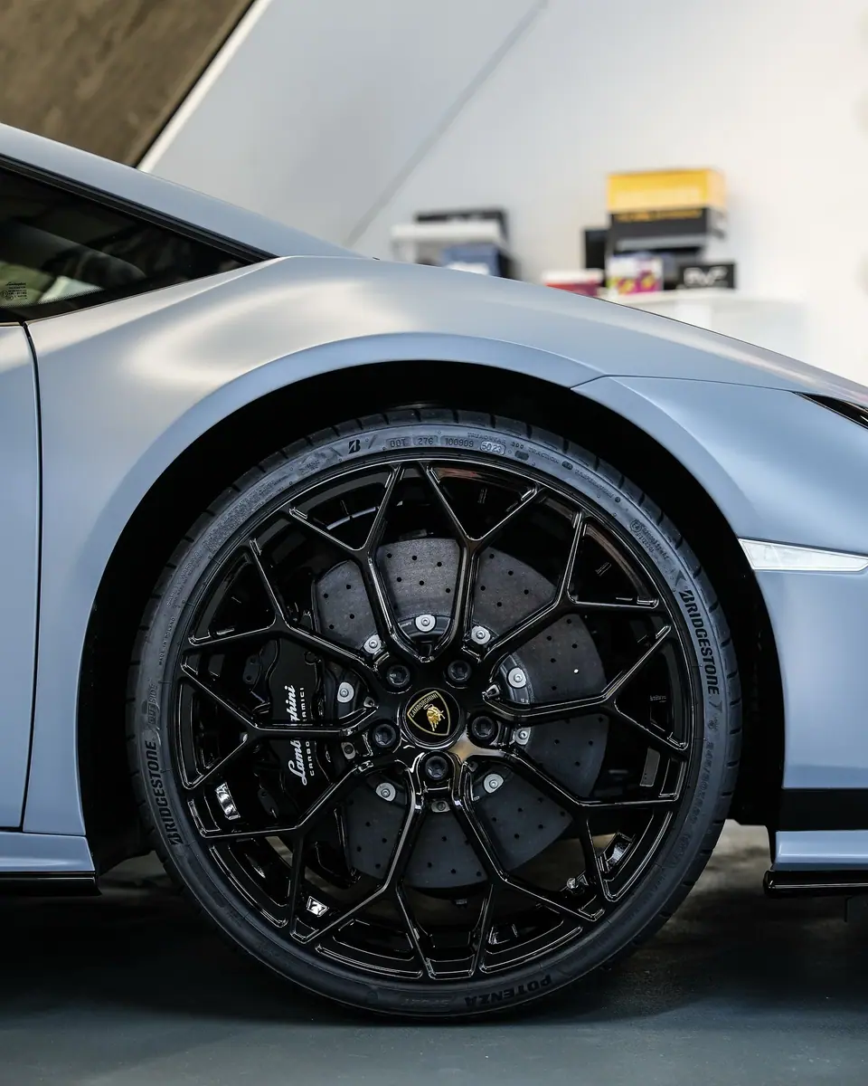 Lamborghini Huracán Tecnica, Bild 8 von 10