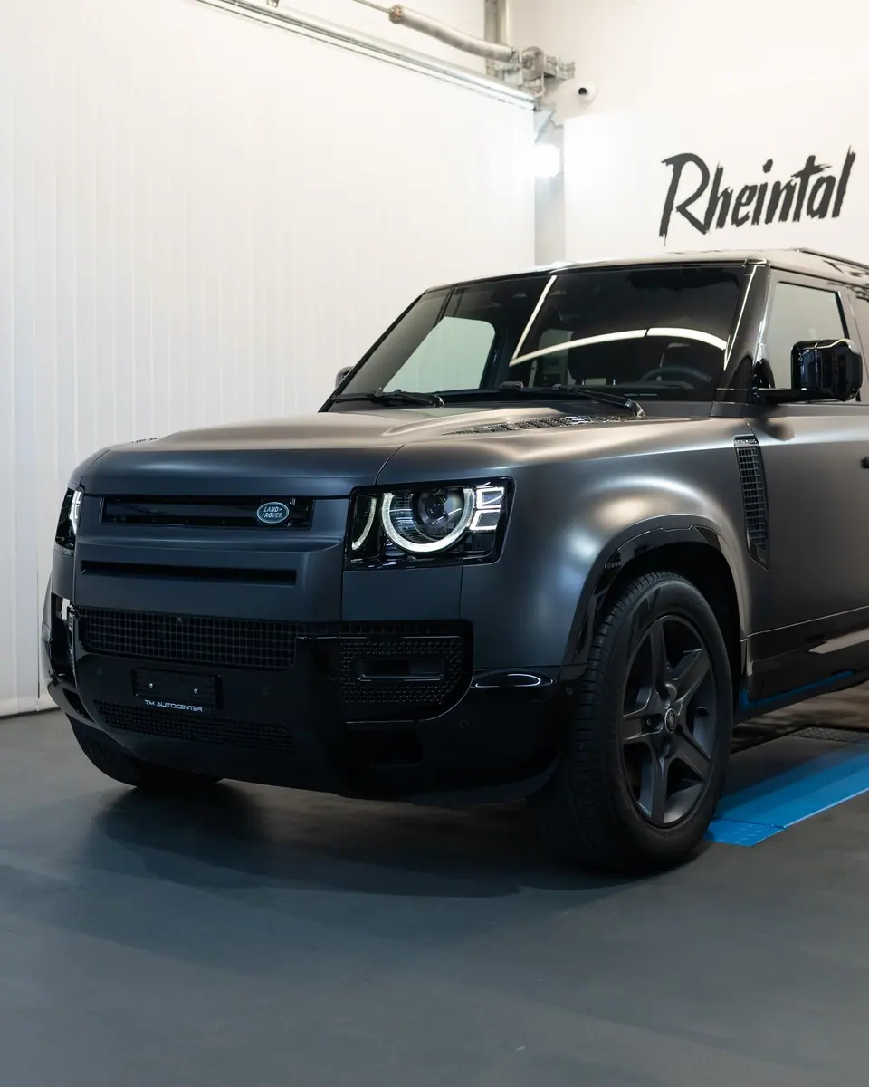 Land Rover Defender, Bild 7 von 10