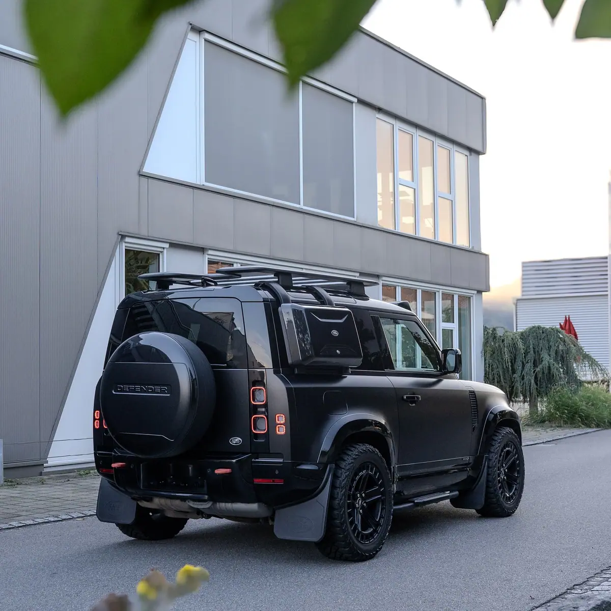 Land Rover Defender, Bild 4 von 10