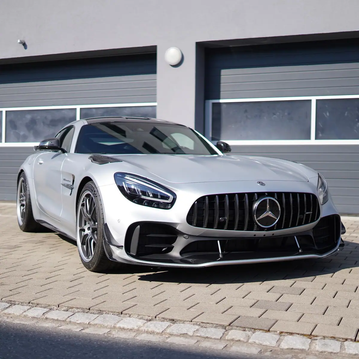 Mercedes-AMG GT R Pro, Bild 2 von 10
