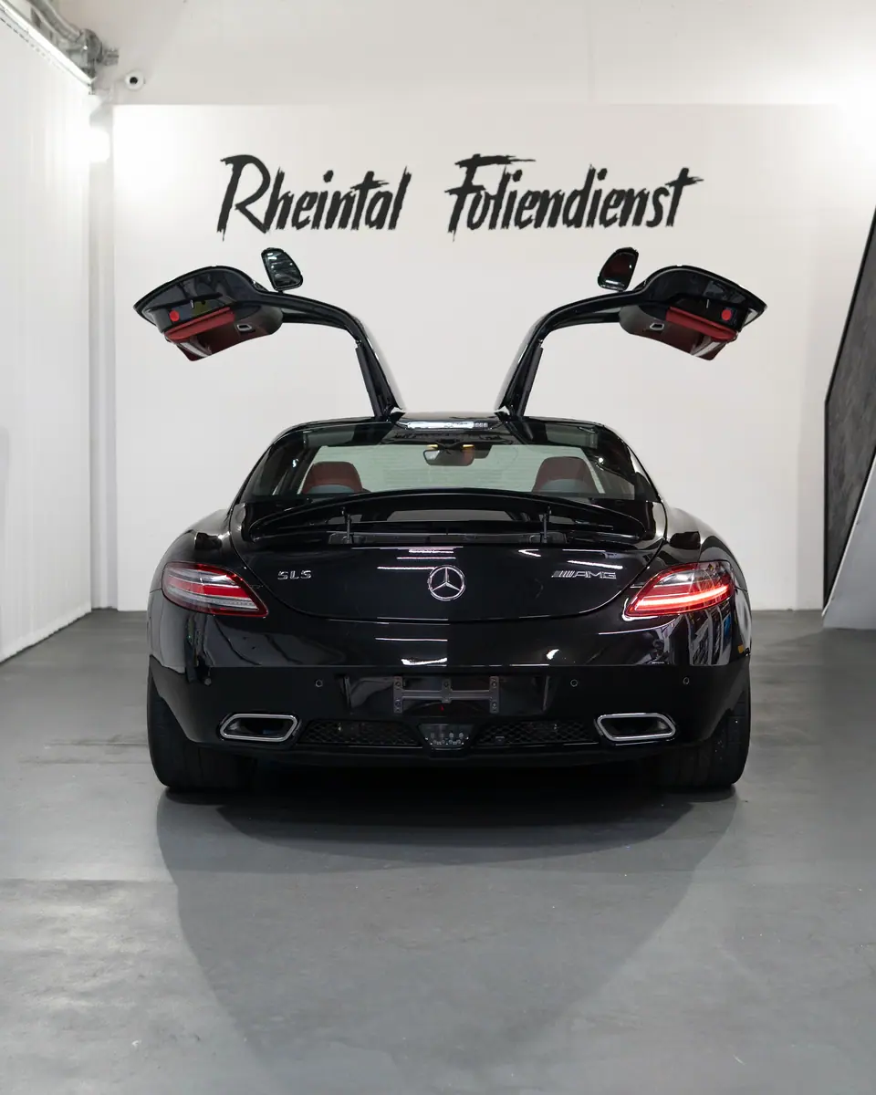 Mercedes-Benz SLS 6.3 AMG, Bild 8 von 12