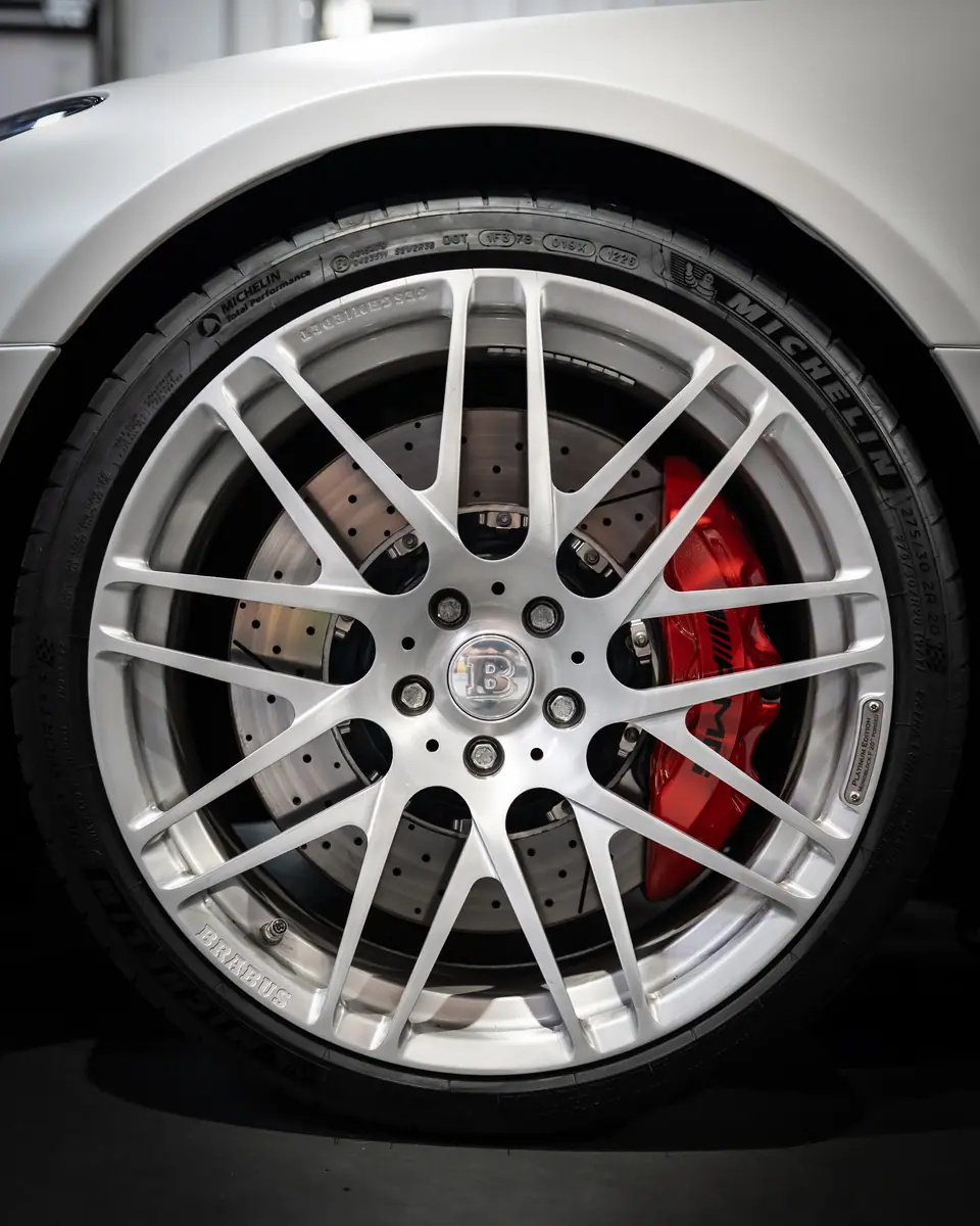 Mercedes-Benz SLS AMG Roadster, Bild 6 von 12