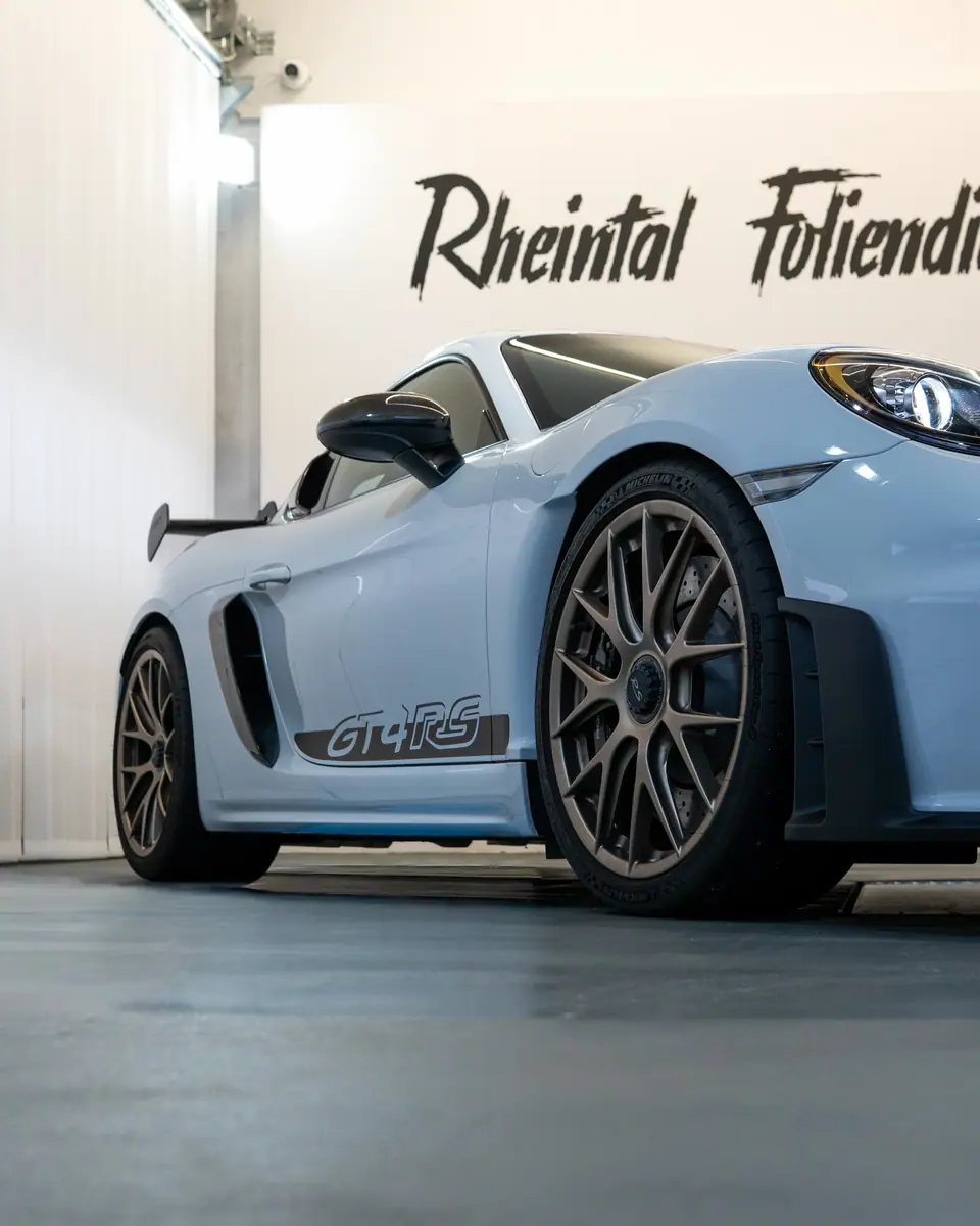 Porsche 718 Cayman GT4 RS Weissach, Bild 6 von 10