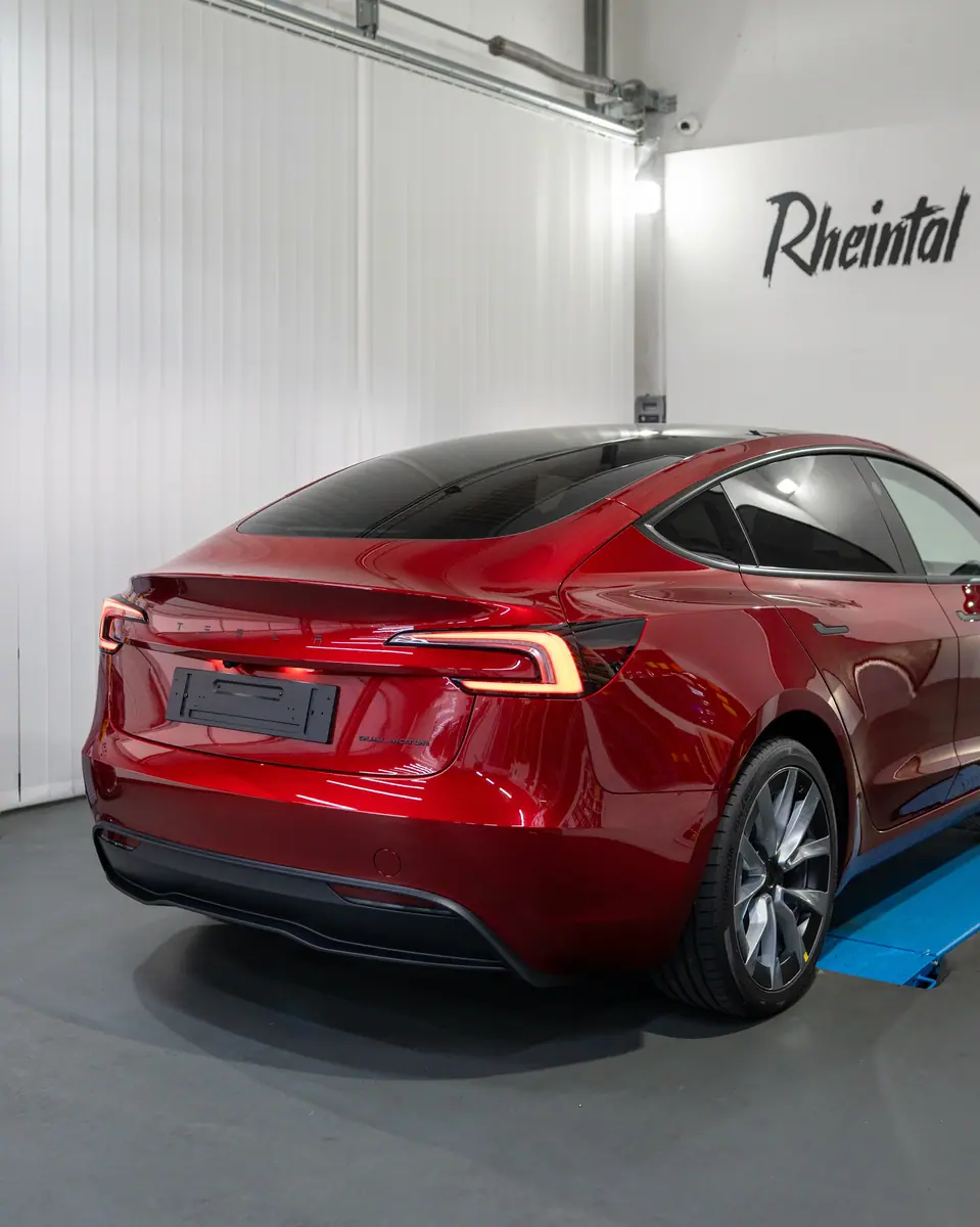 Tesla Model 3, Bild 8 von 11
