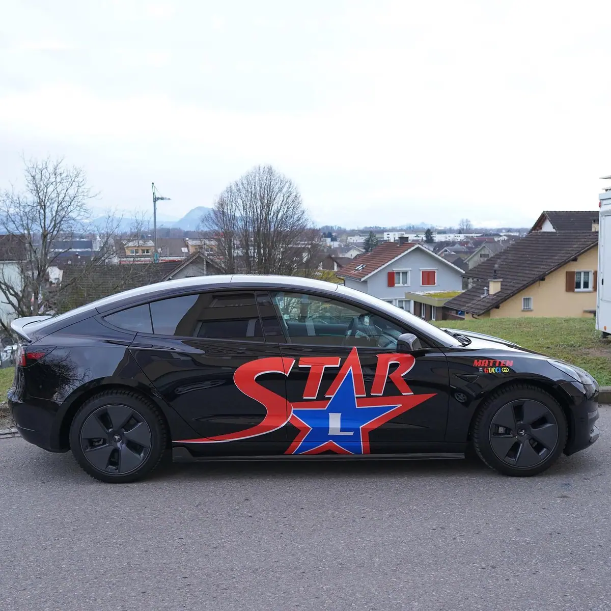 Tesla Model 3, Bild 4 von 10